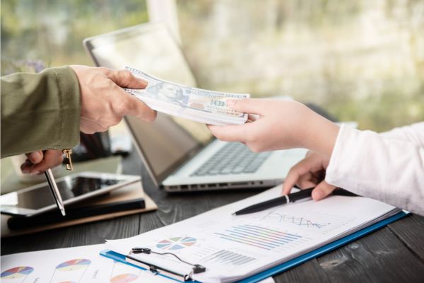 giấy vay tiền có công chứng