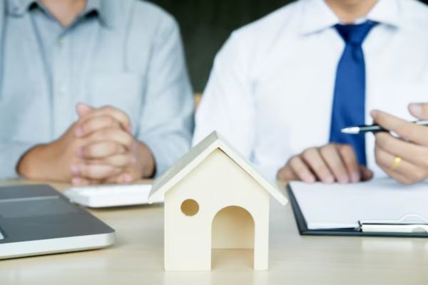 thuế phí góp vốn nhà đất