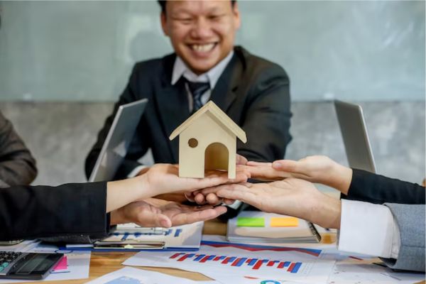 thuế phí góp vốn nhà đất