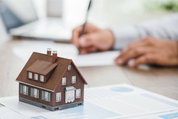 Vấn đề pháp lý sổ đỏ