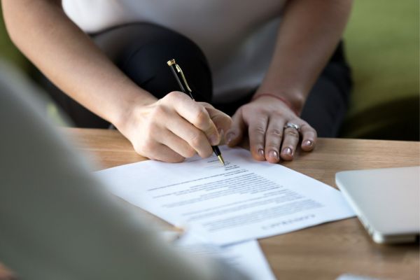 di chúc viết tay nhà đất