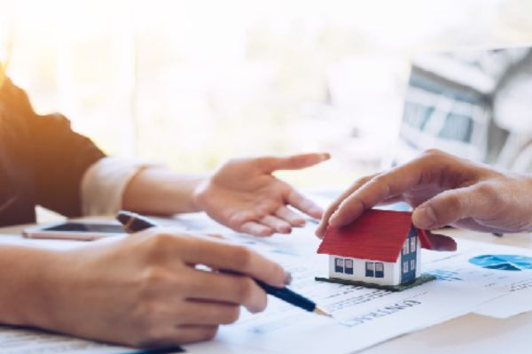 Hợp đồng thuê tài sản
