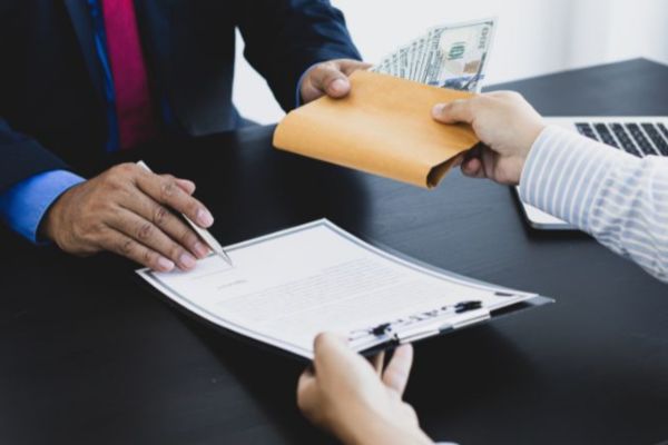 hợp đồng vay tài sản