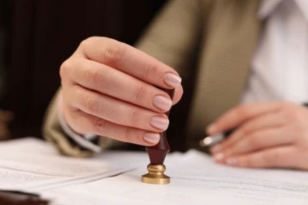 Công chứng giấy